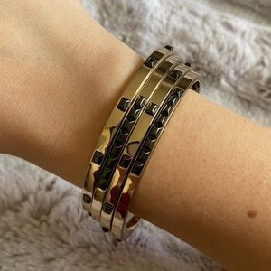 VINCE CAMUTO ✨ Silver Bangles